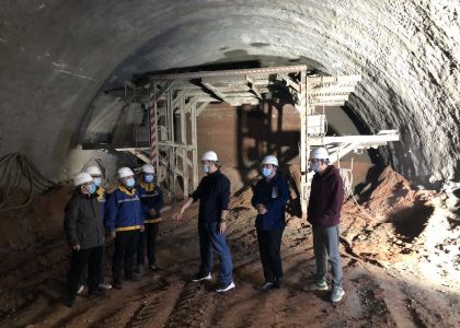 周勇到良两公路检查